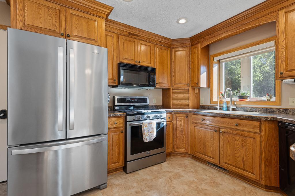 806 Westmar Circle