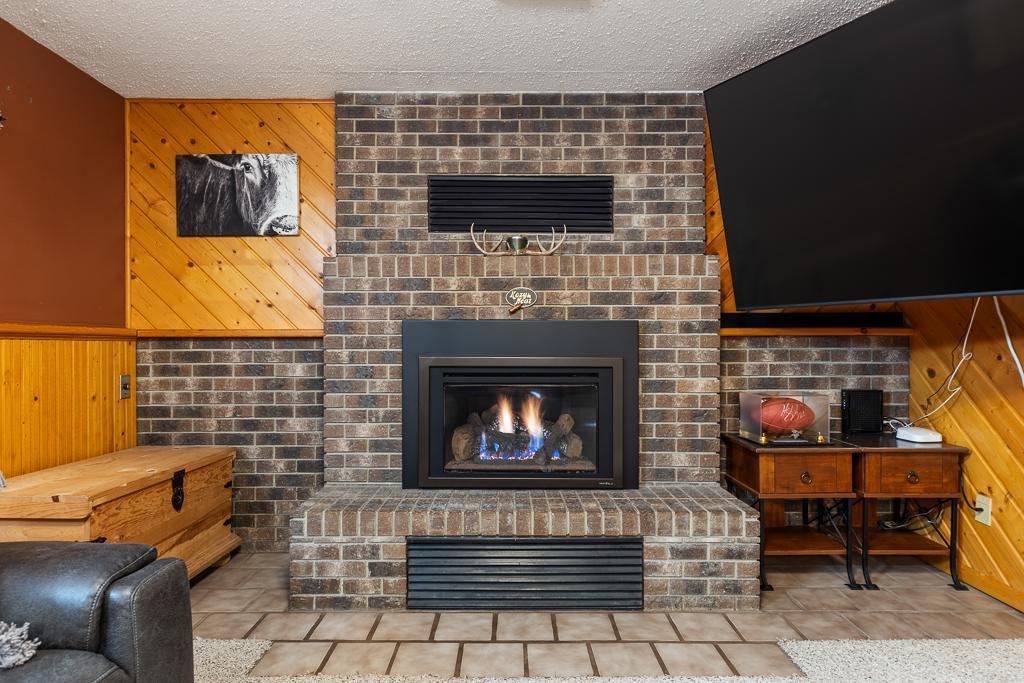 806 Westmar Circle