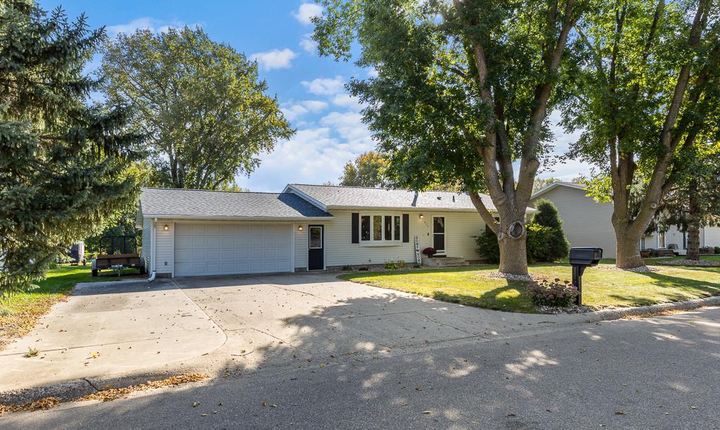 806 Westmar Circle