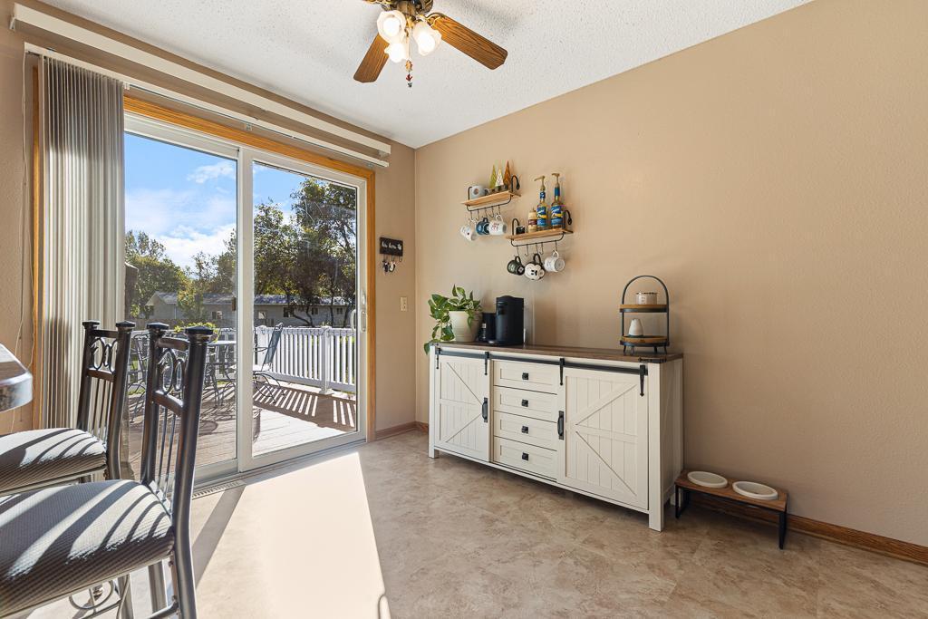806 Westmar Circle