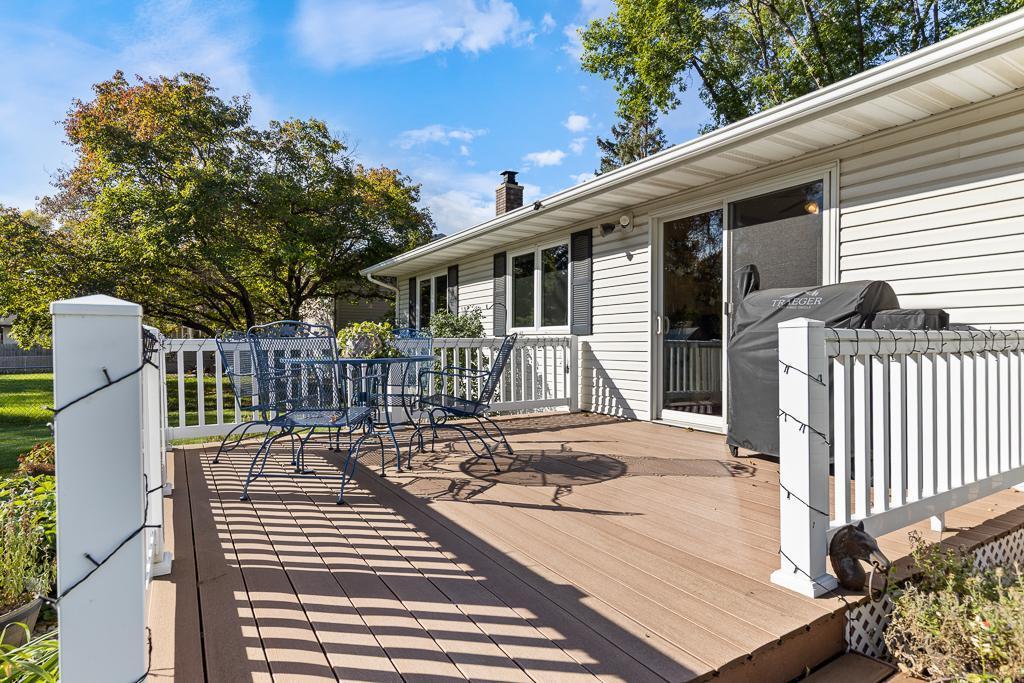 806 Westmar Circle
