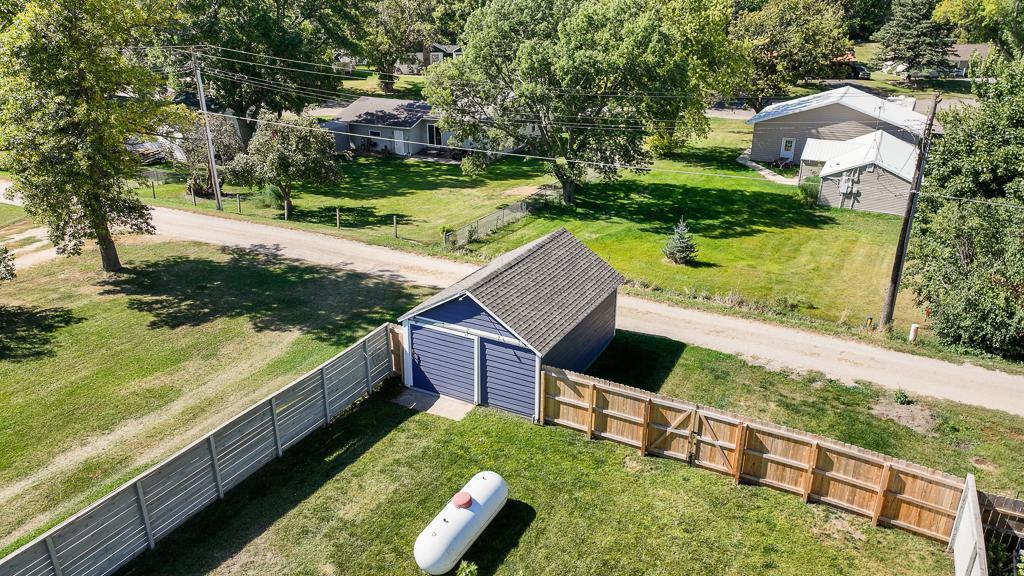 220 Fremont Street S