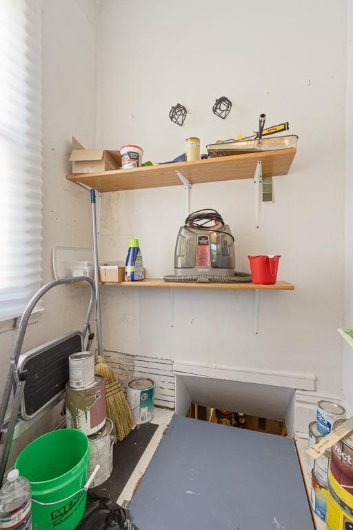 220 Fremont Street S