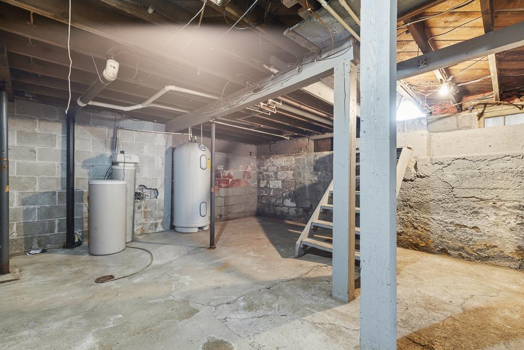 204 1st Street