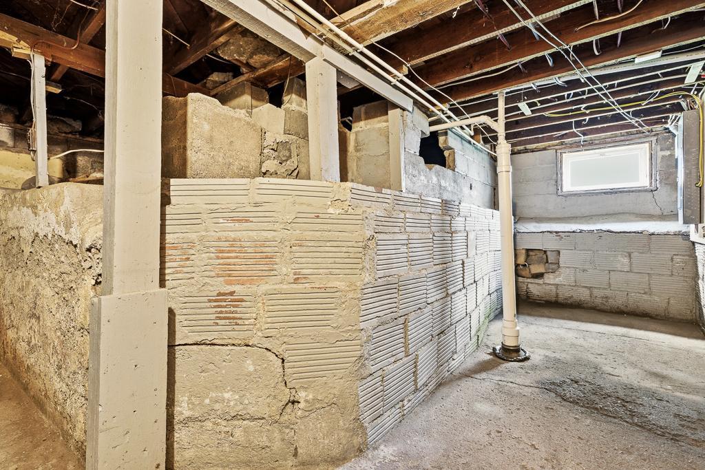 204 1st Street