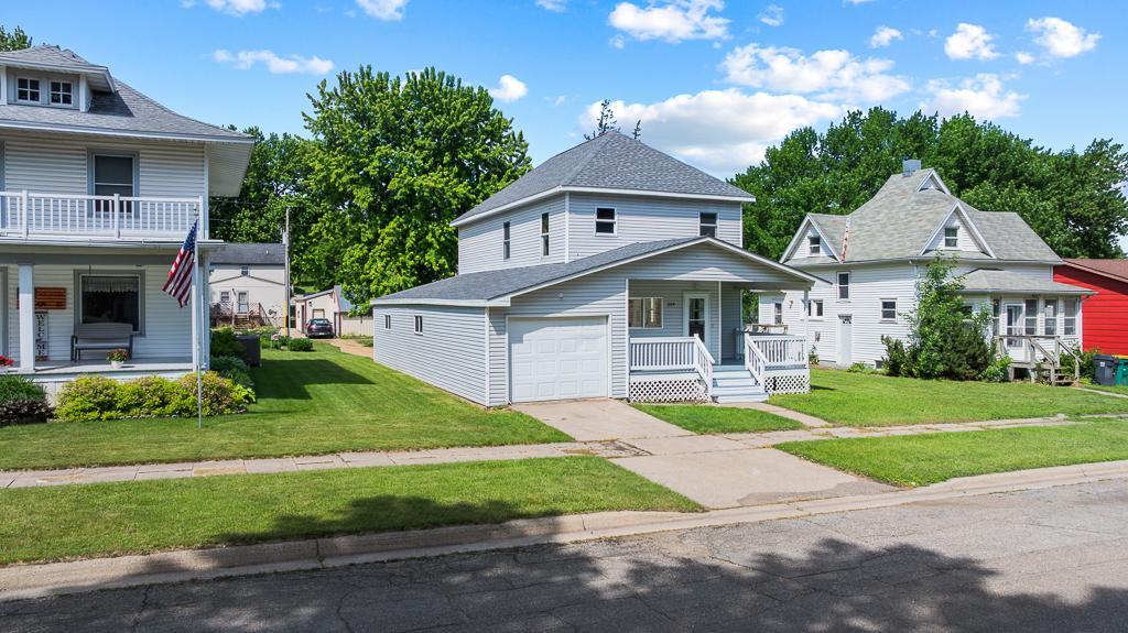 204 1st Street