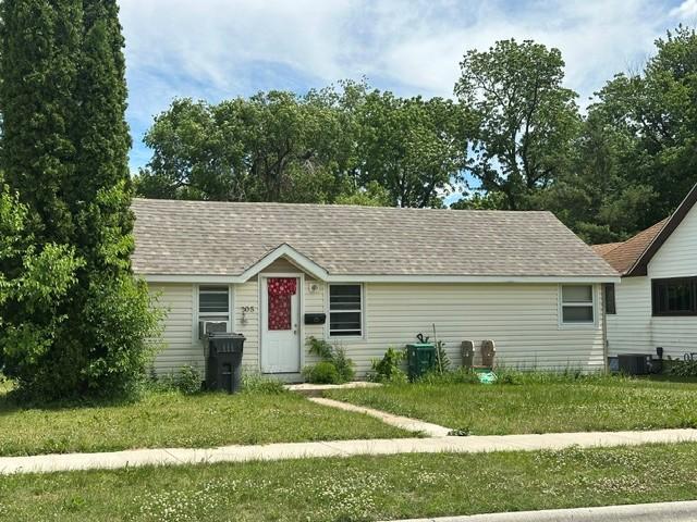 305 S 1st Street