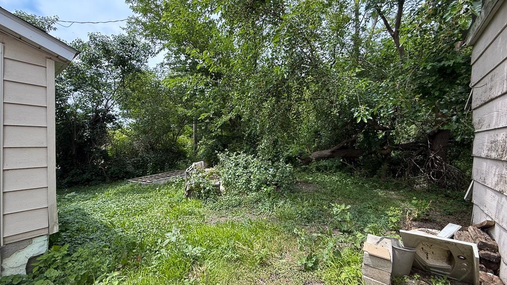 308 W College Drive