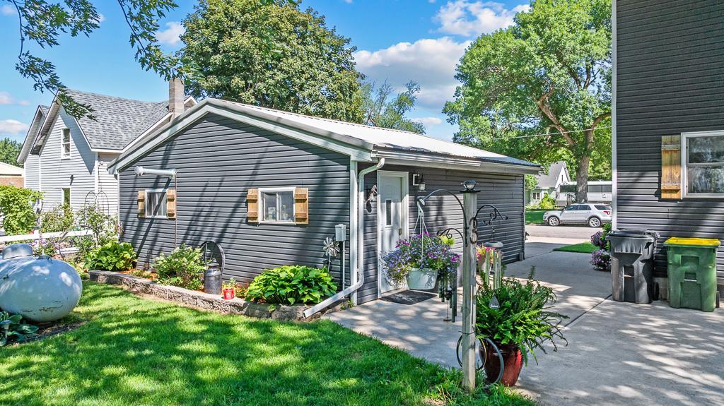 231 4th Street