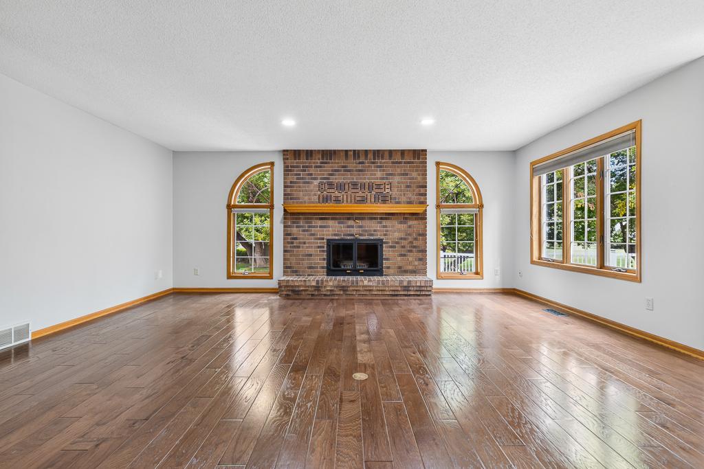 1203 Parkside Drive