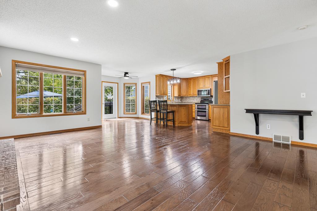 1203 Parkside Drive