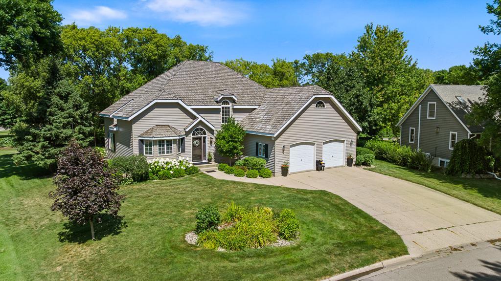 1203 Parkside Drive