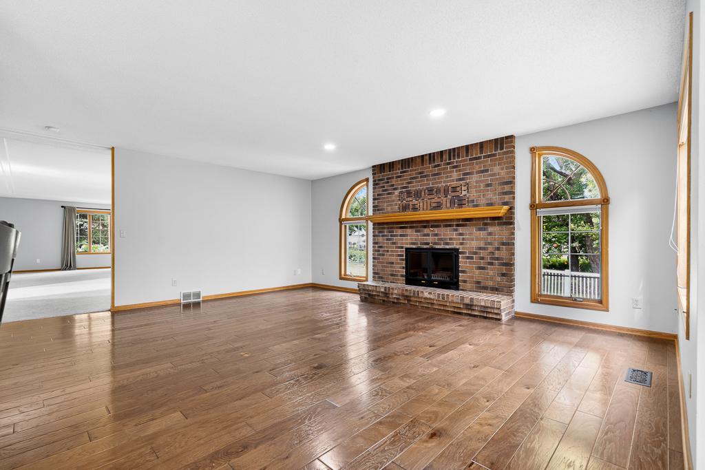 1203 Parkside Drive