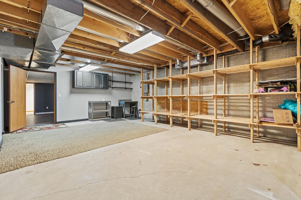 1203 Parkside Drive