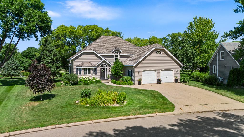 1203 Parkside Drive