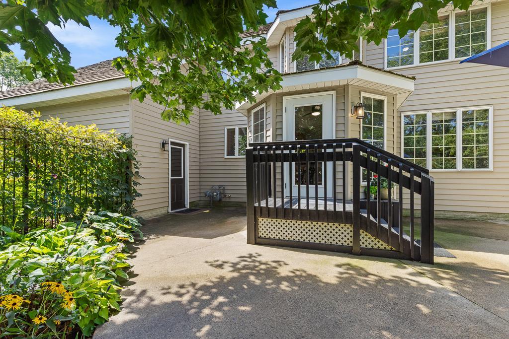 1203 Parkside Drive