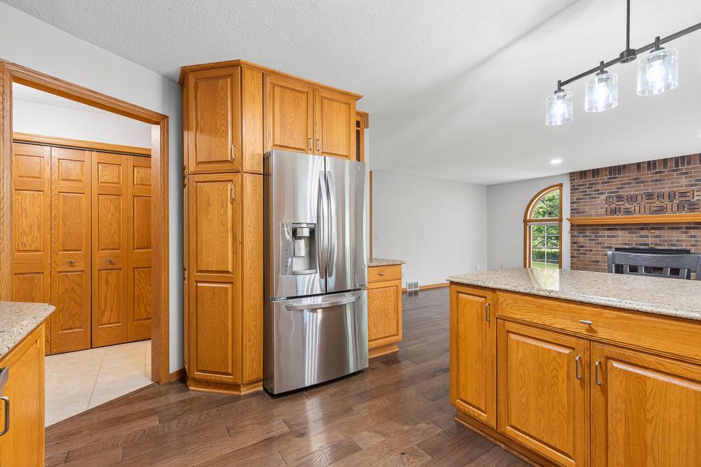 1203 Parkside Drive