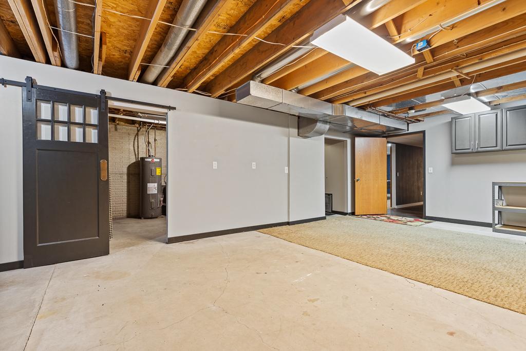 1203 Parkside Drive