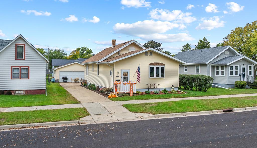 312 7th Street W
