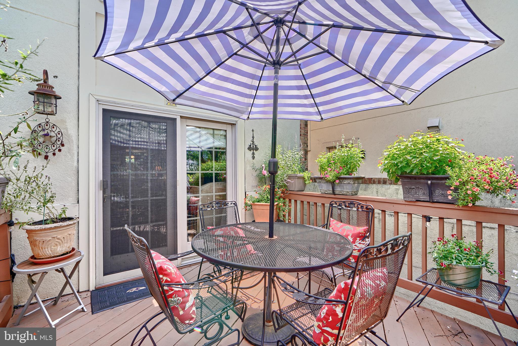 1206 S STREEPER STREET