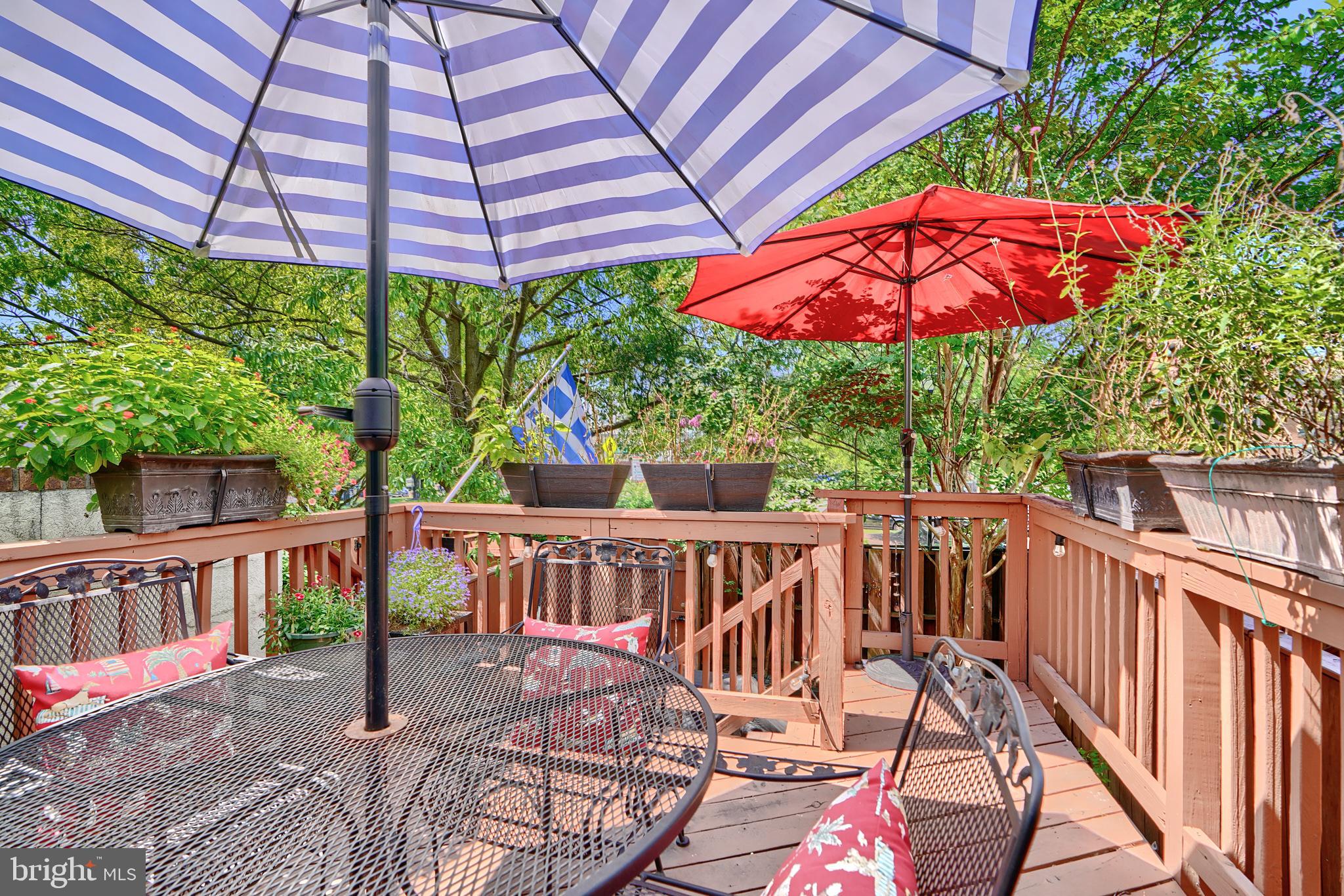 1206 S STREEPER STREET