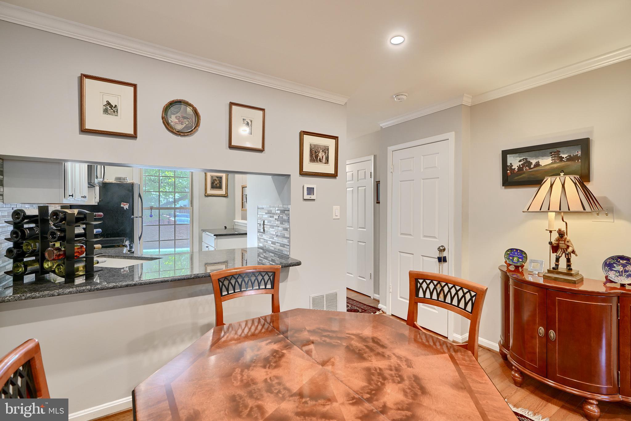 1206 S STREEPER STREET