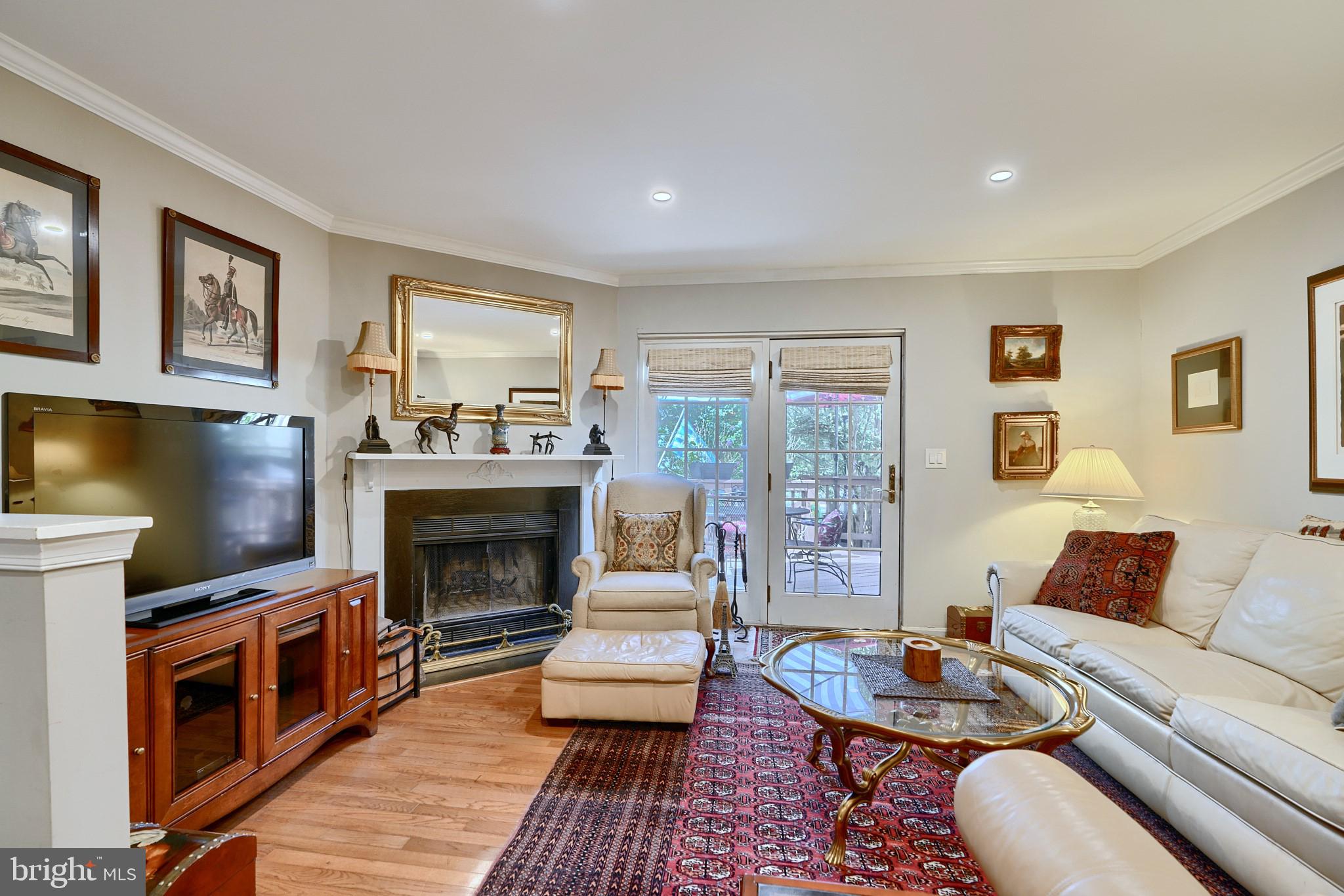 1206 S STREEPER STREET