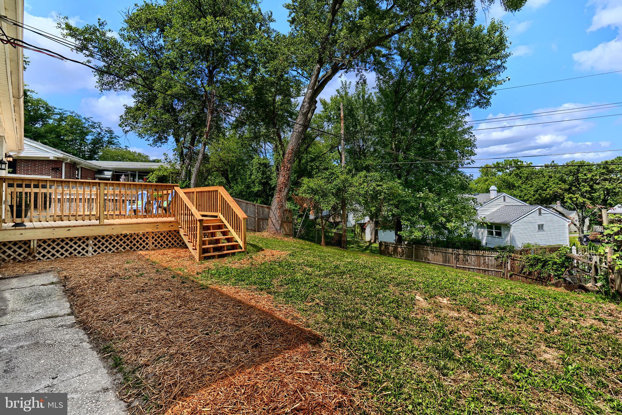 1004 DONINGTON CIRCLE