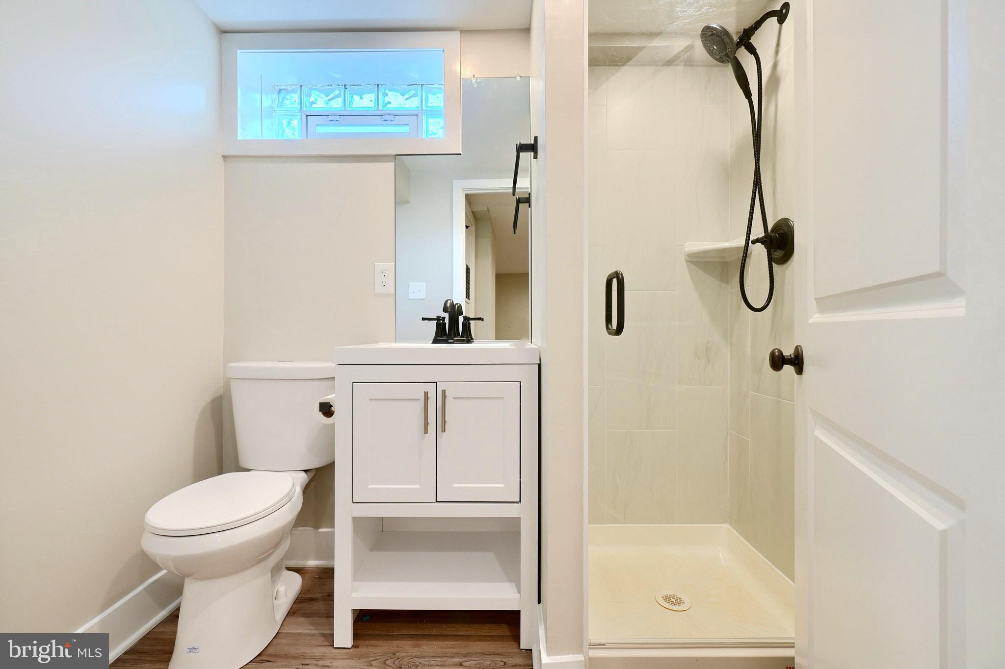 1004 DONINGTON CIRCLE