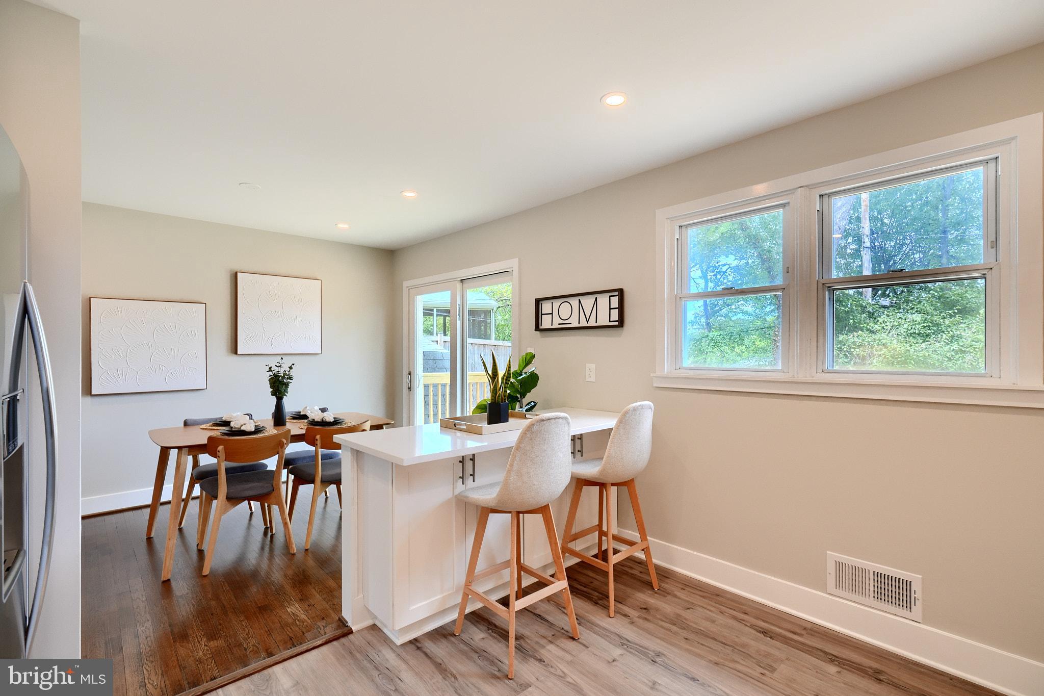 1004 DONINGTON CIRCLE