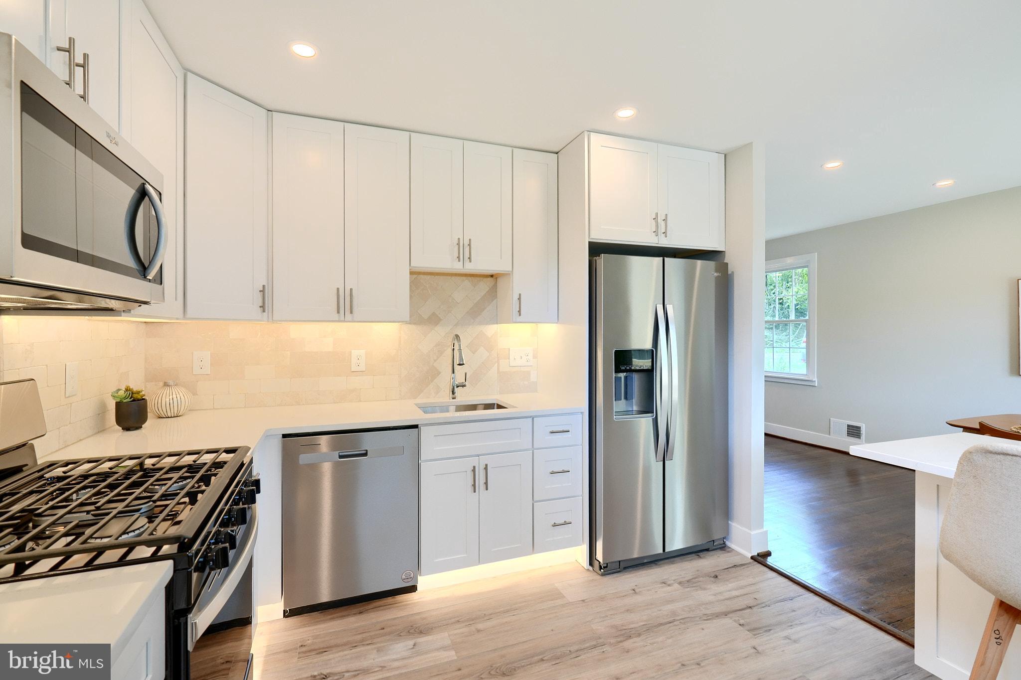 1004 DONINGTON CIRCLE