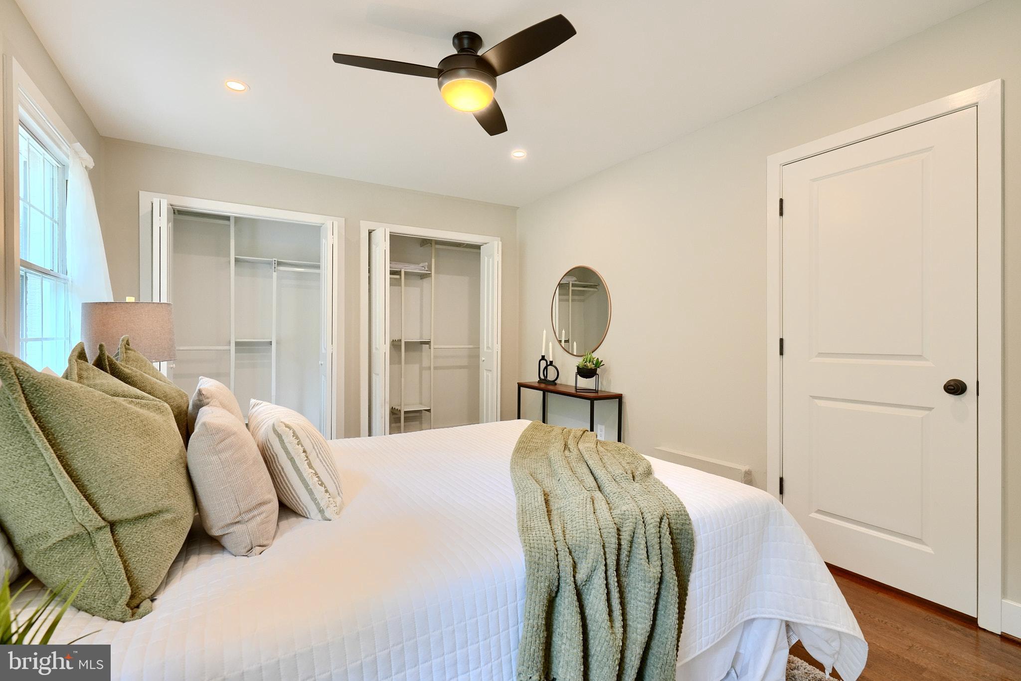 1004 DONINGTON CIRCLE