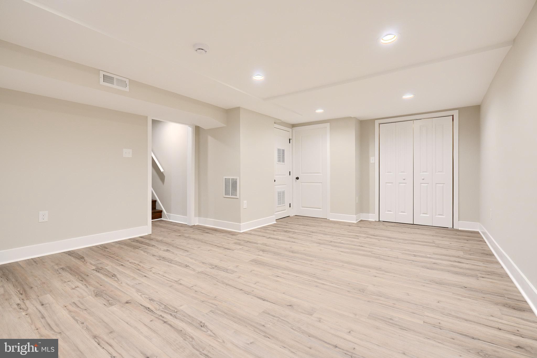 1004 DONINGTON CIRCLE