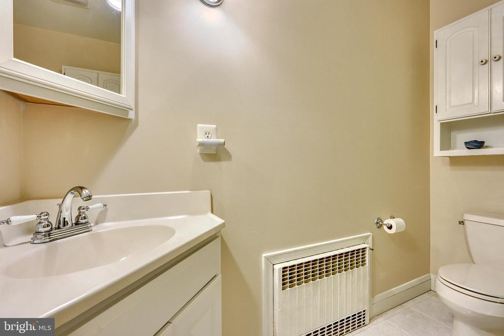 581 WOODBINE AVENUE