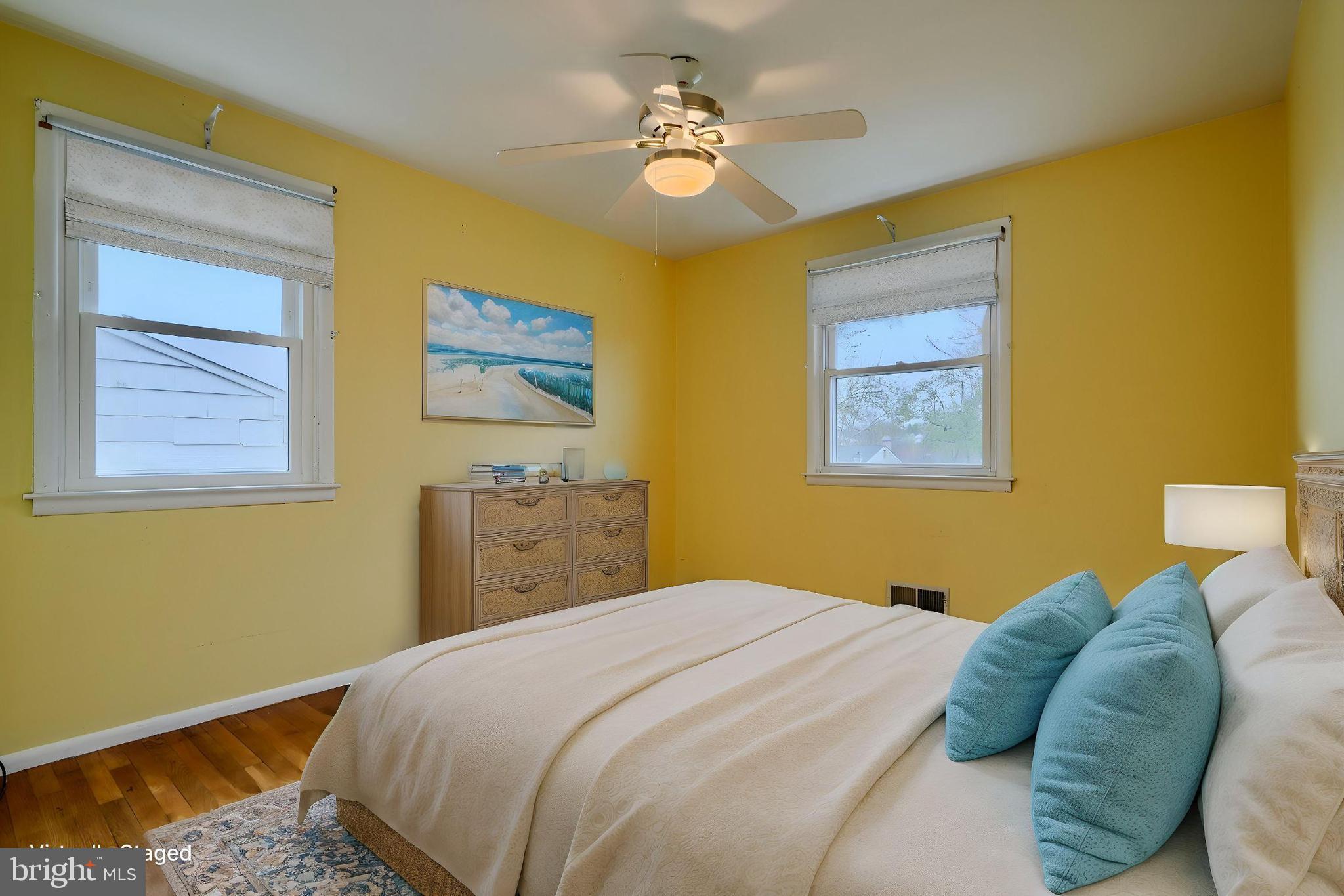 1005 KENILWORTH DRIVE