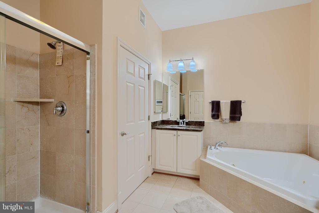 2800 STONE CLIFF DRIVE 410