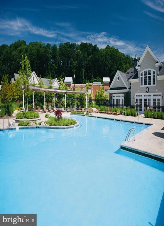 2800 STONE CLIFF DRIVE 410
