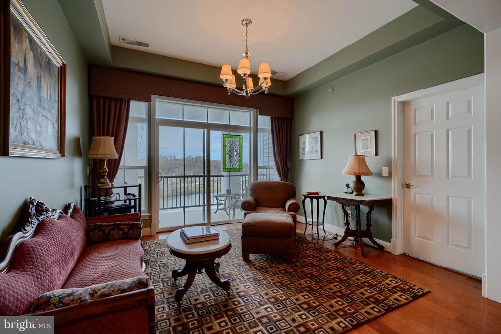 2800 STONE CLIFF DRIVE 410