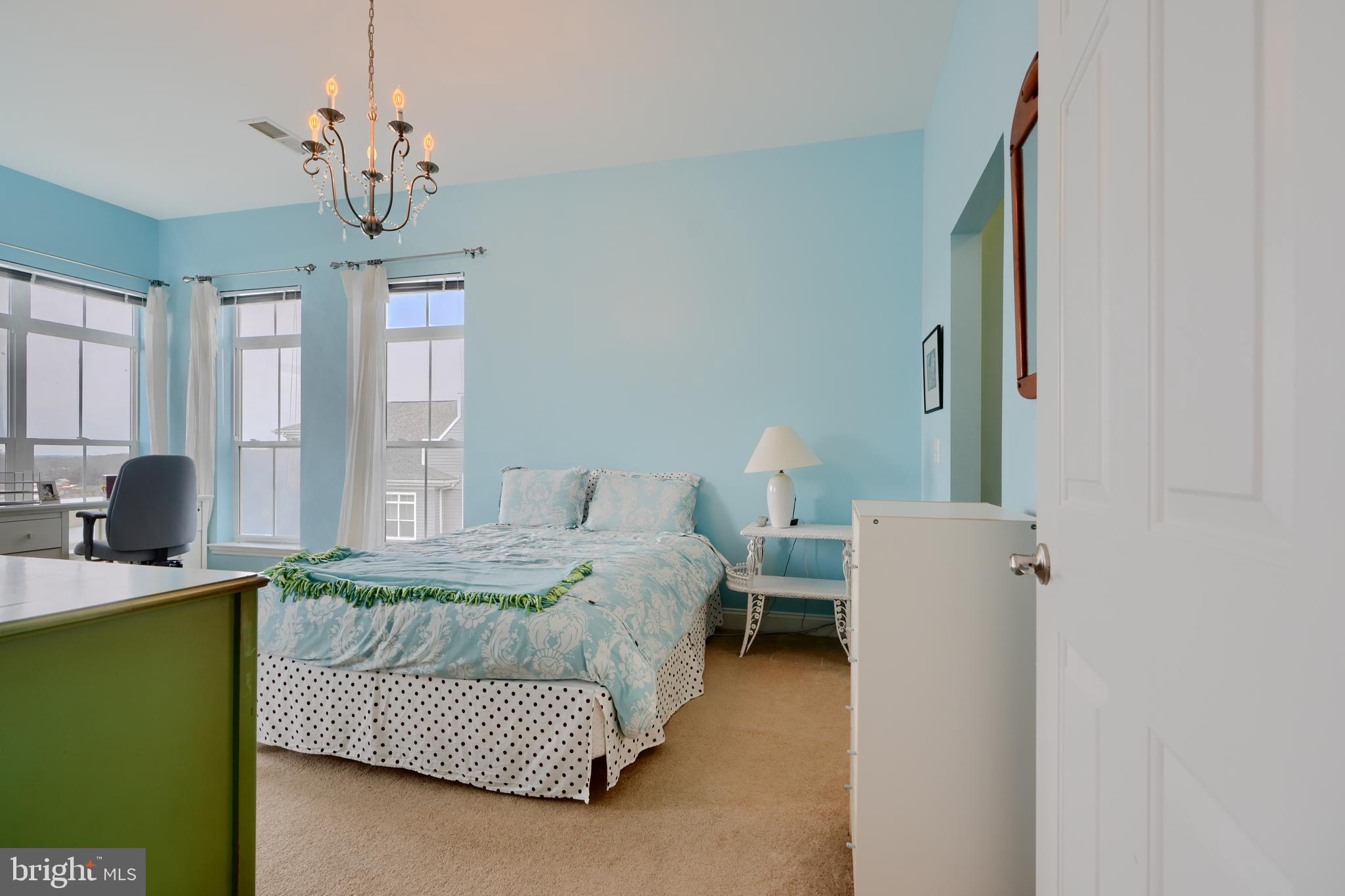 2800 STONE CLIFF DRIVE 410