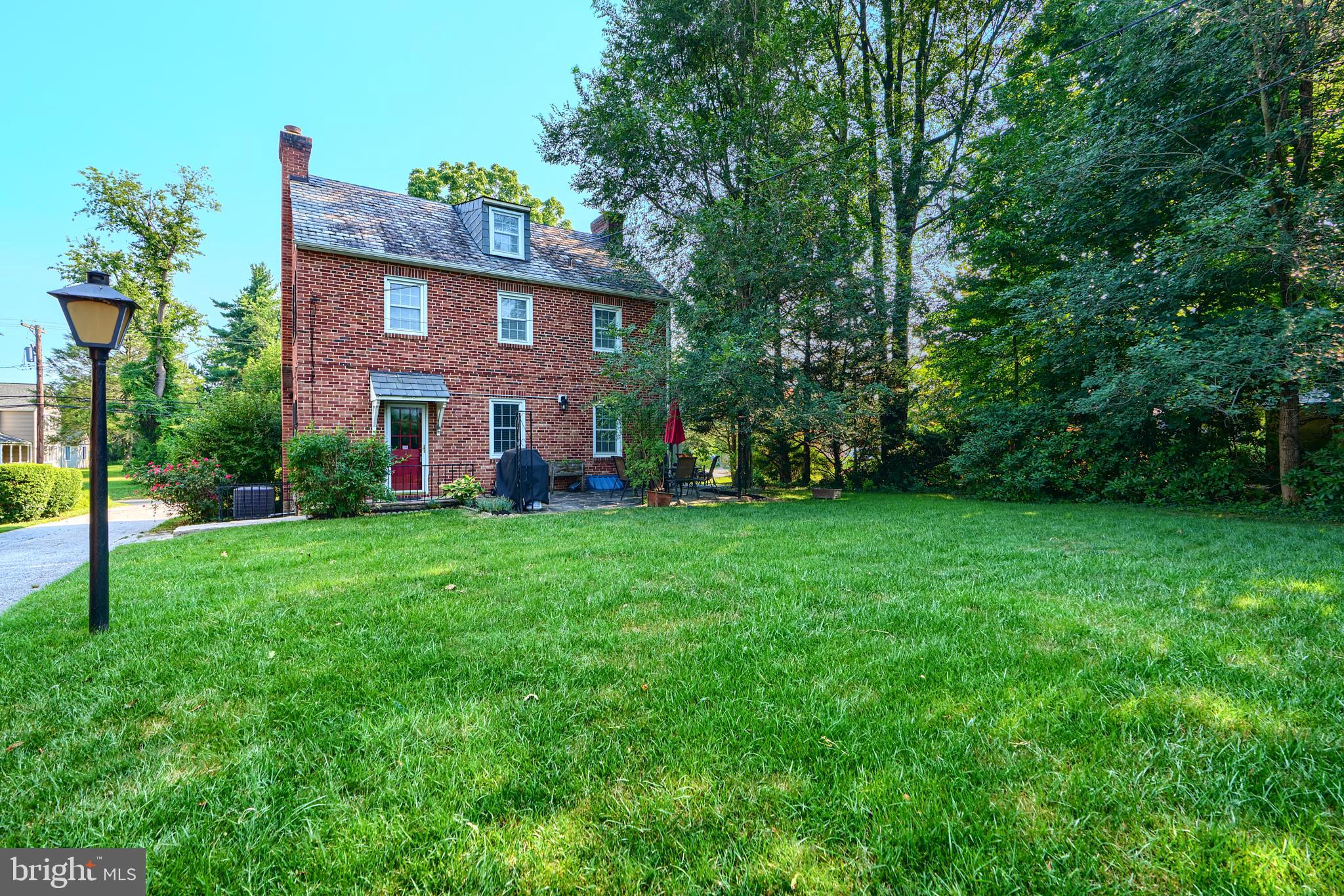 405 W CHESAPEAKE AVENUE