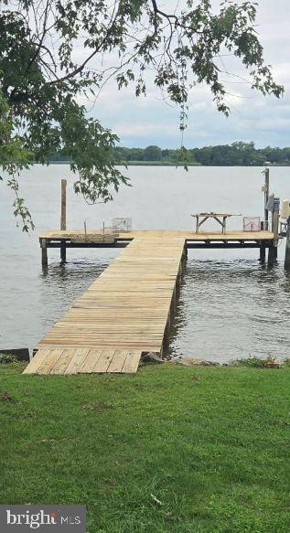 1830 BEECHWOOD AVENUE