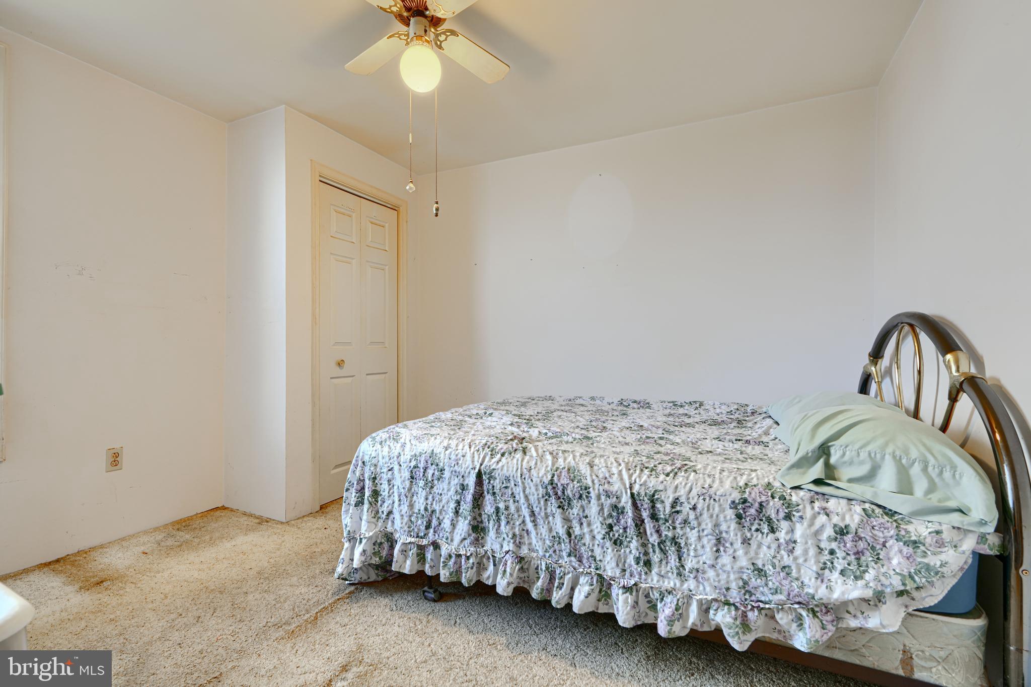 1830 BEECHWOOD AVENUE