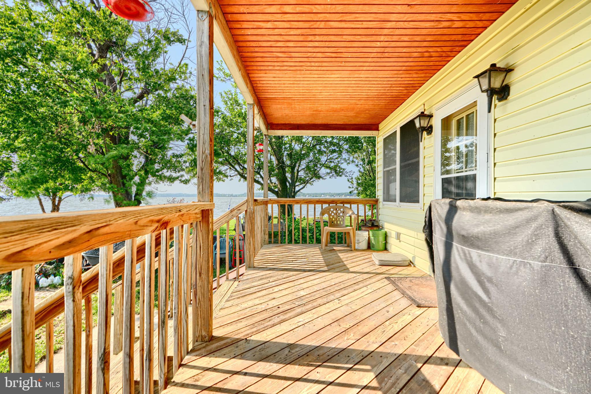 1830 BEECHWOOD AVENUE