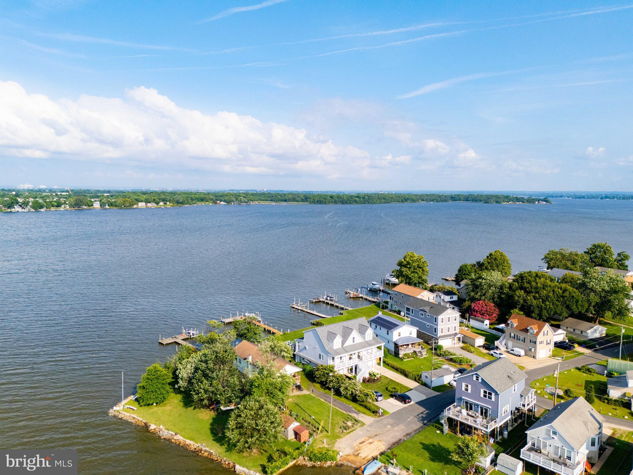 1830 BEECHWOOD AVENUE