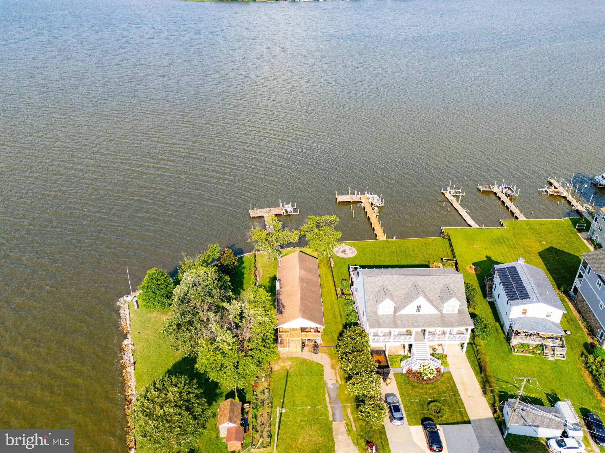 1830 BEECHWOOD AVENUE