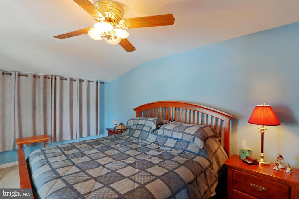 343 ST GEORGES