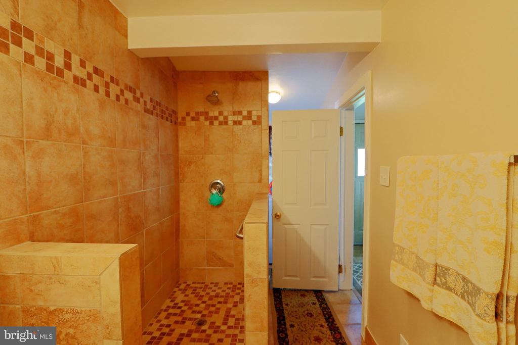 343 ST GEORGES