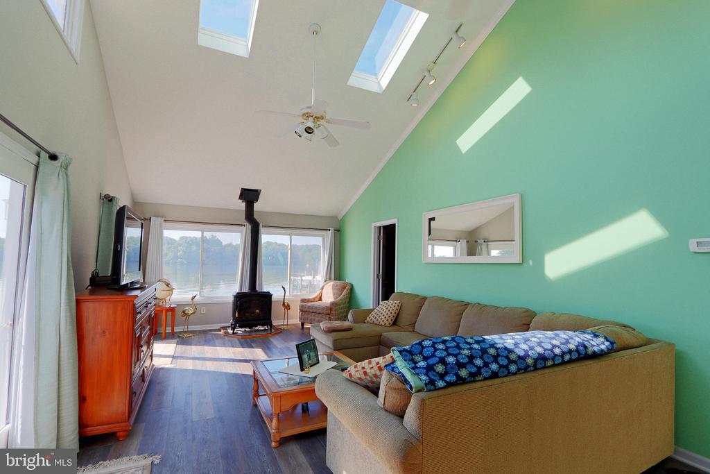 343 ST GEORGES
