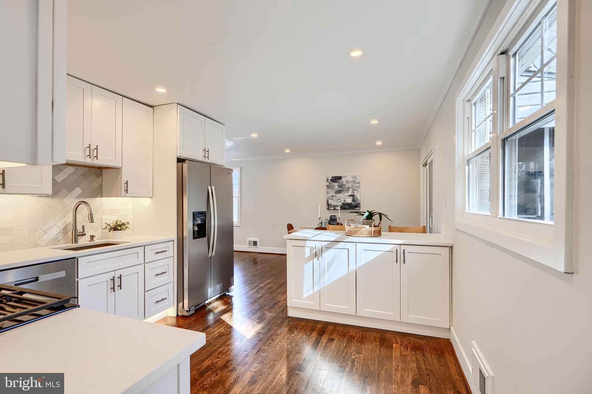 1005 DONINGTON CIRCLE