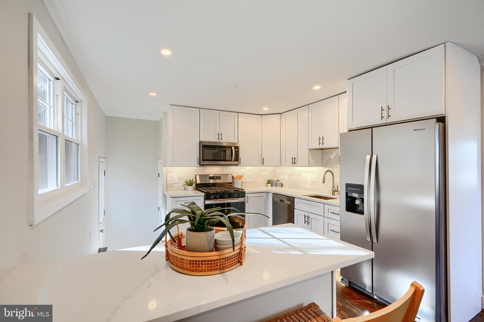 1005 DONINGTON CIRCLE